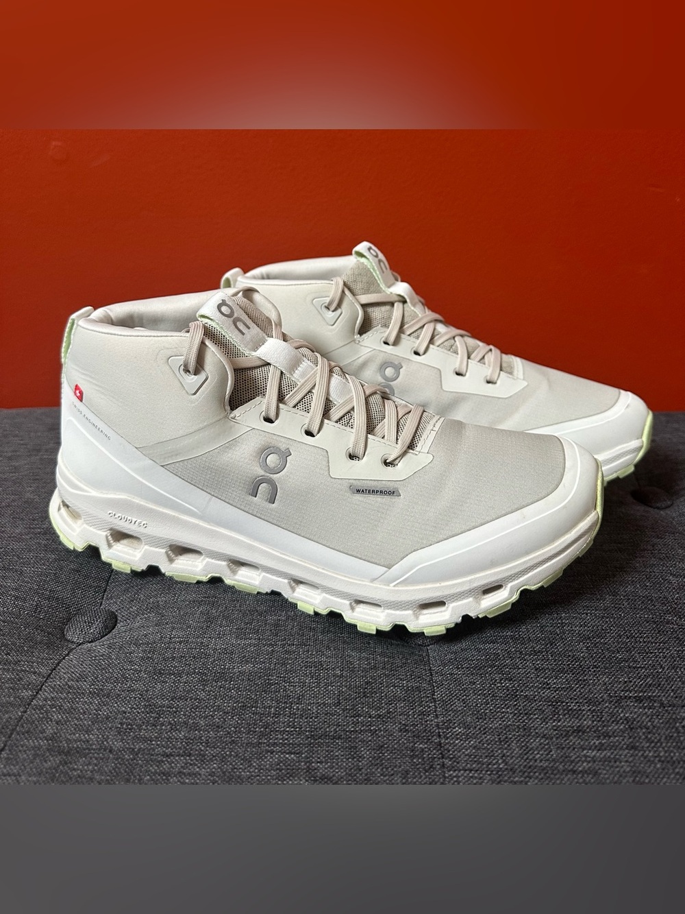 On Cloudroam Waterproof Women's Trail Shoes - Chalk/Ice - US 10